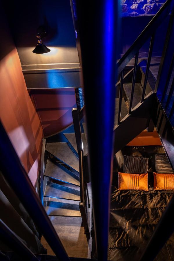 Cherie Cherry - Romantic And Bdsm House Briey Esterno foto