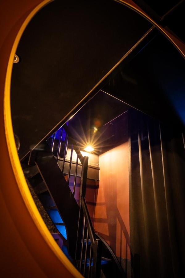 Cherie Cherry - Romantic And Bdsm House Briey Esterno foto