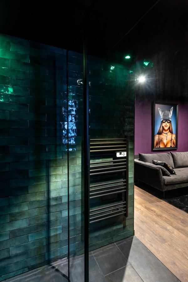 Cherie Cherry - Romantic And Bdsm House Briey Esterno foto